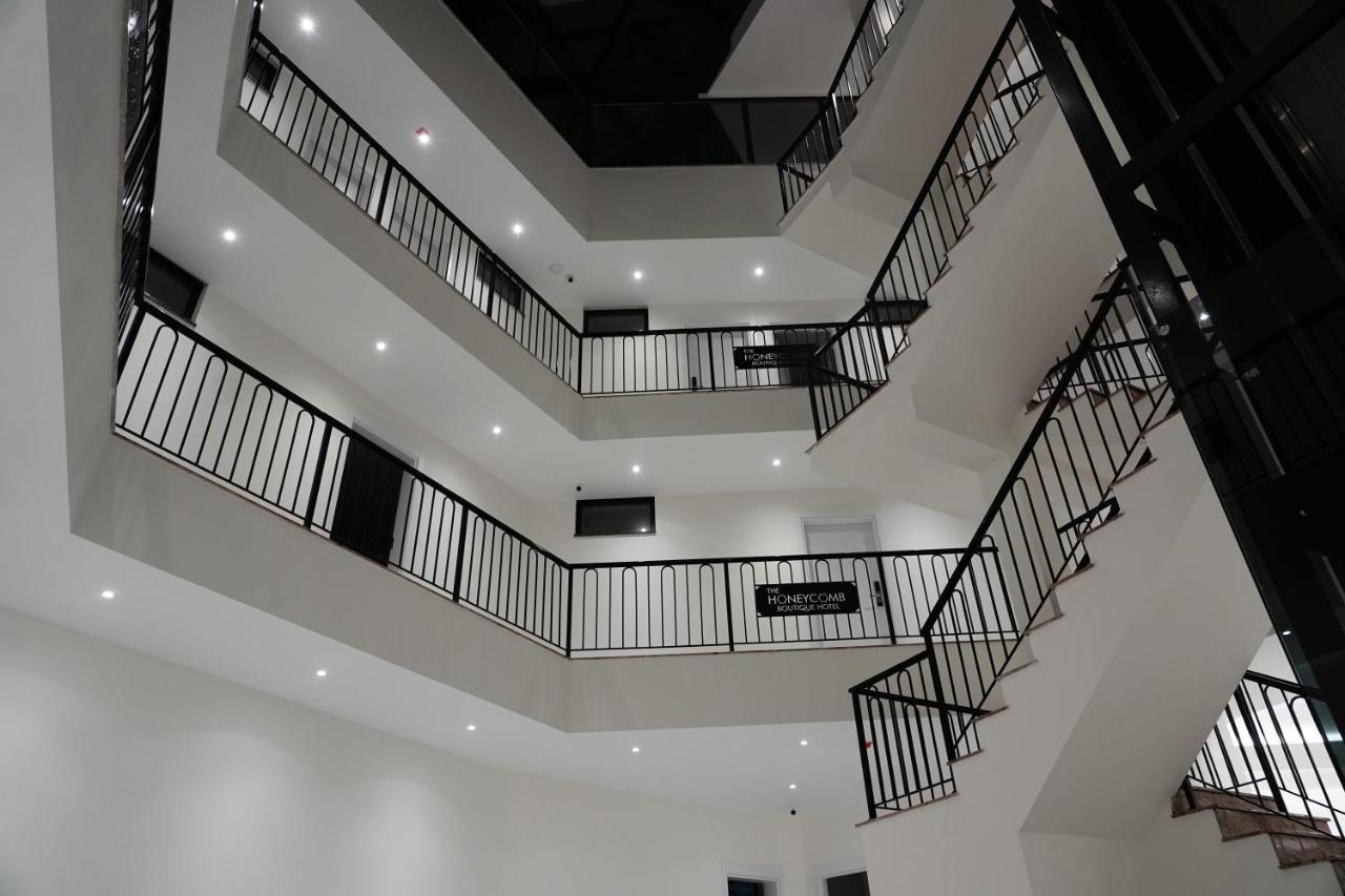 The Honeycomb Boutique Hotel Голем Екстер'єр фото