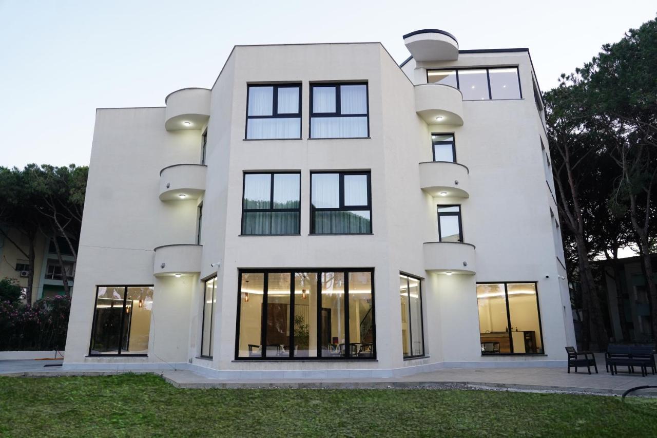 The Honeycomb Boutique Hotel Голем Екстер'єр фото