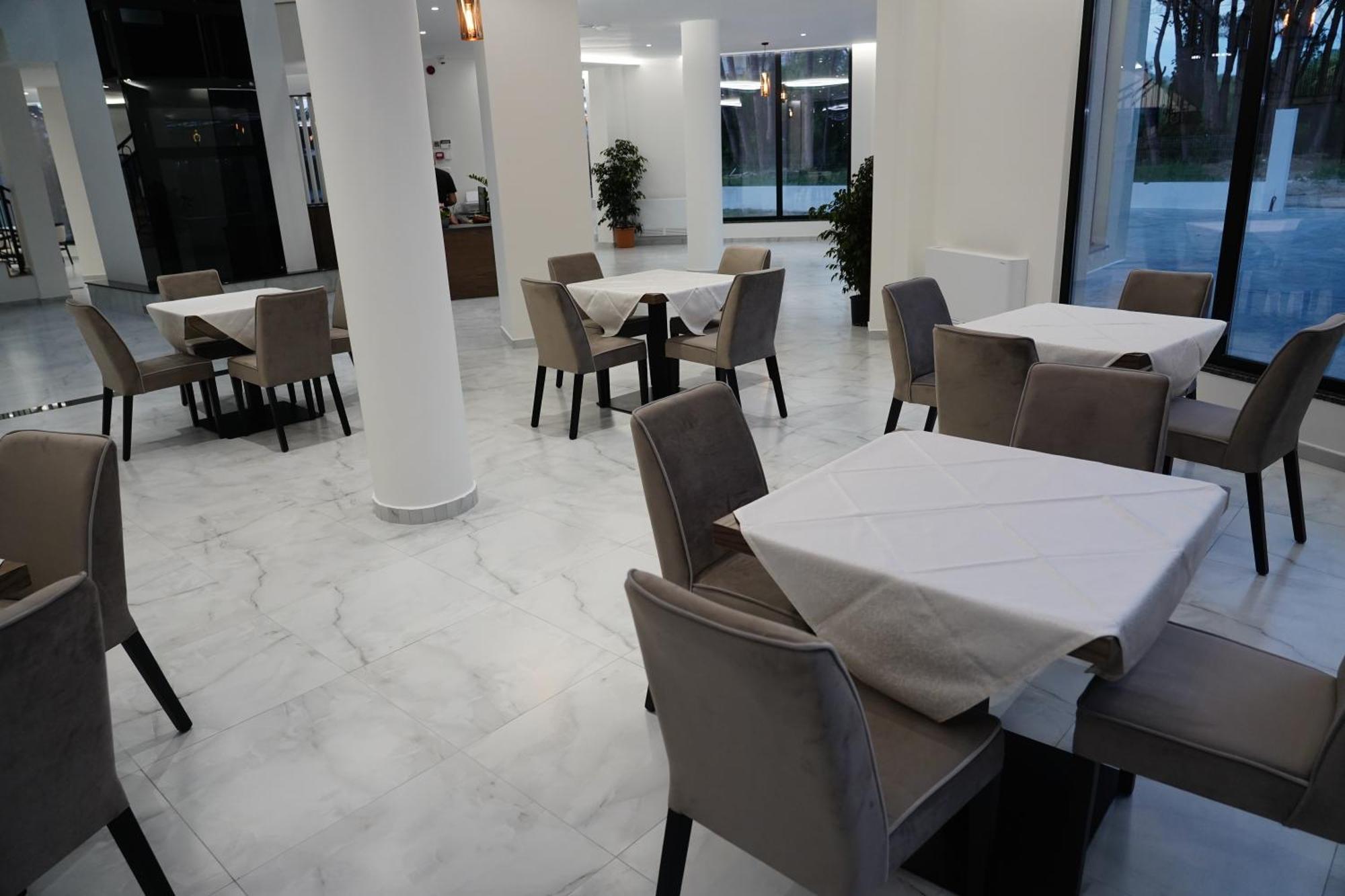 The Honeycomb Boutique Hotel Голем Екстер'єр фото